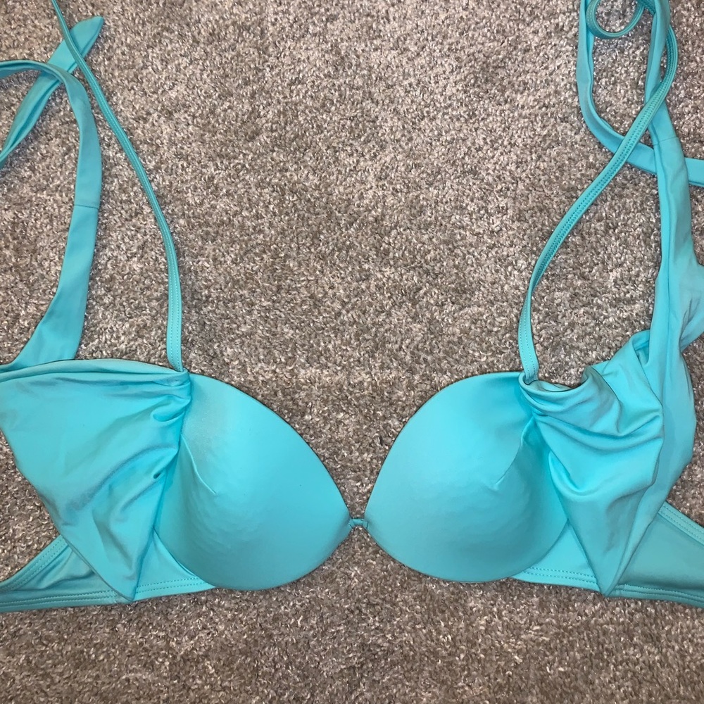 Victorias Secret Light Blue Bikini top size 32C - Picture 5 of 11